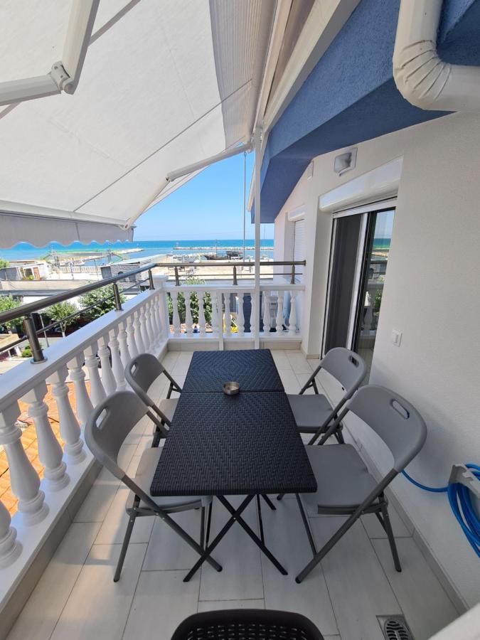 Apartments Nera Paralia-Apartment With Sea View Buitenkant foto