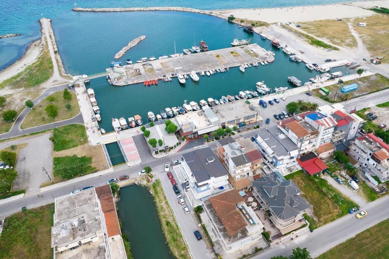 Apartments Nera Paralia-Apartment With Sea View Buitenkant foto